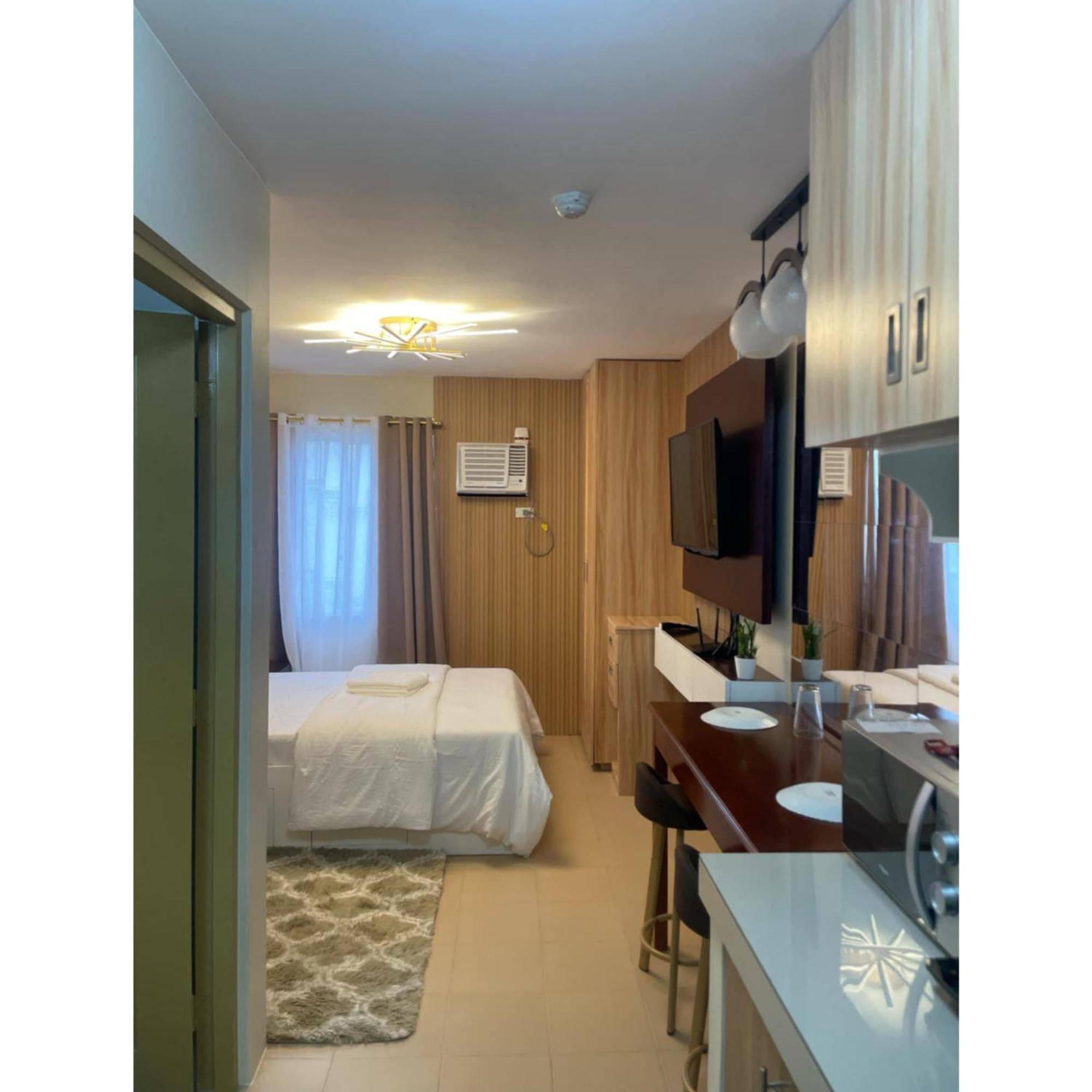 Marina Town Spatial Condominium 杜马格特 外观 照片